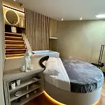 Renard Apartment